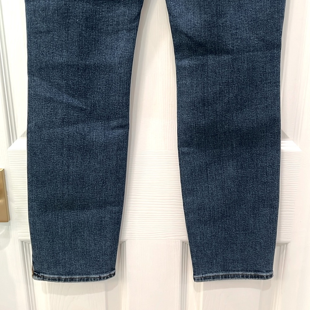 NEW GOOD AMERICAN GOOD LEGS STRAIGHT CROPPED DISTRESSED JEANS 27 (4) BLUE - Picture 7 of 11
